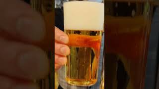 【麦酒大学】日曜日は注ぎ手が変わります。キリンラガービール「二度注ぎ」動画【#beer 】