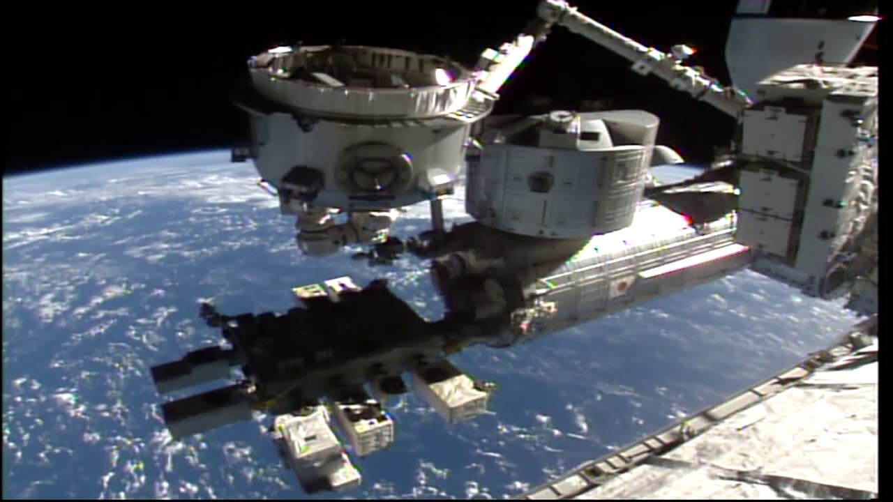 New Airlock Attached To The Space Station Youtube