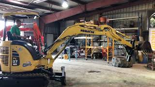 Komatsu PC27 review and walk around 896