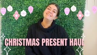 CHRISTMAS PRESENTS THRIFT HAUL | Sustainable Gift Buying