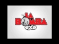 La Bomba Exa 104.9 f.m. (mayo 2002)