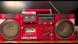 Hitachi TRK-W2 Boombox