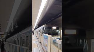 福岡市営地下鉄1000系電車福岡空港行き　博多駅