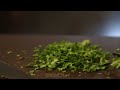 how to finely chop parsley