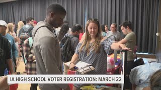 Iowa Secretary of State asking high schools to hold voter registration drives