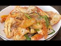 Fried crabs are delicious and delicious. The recipe is simple and delicious, so delicious