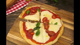 Pizza furba in padella: si prepara in 5 minuti!