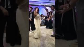 Dil Le gayi kudi Gujarat ki | Indian wedding | famous wedding Dance