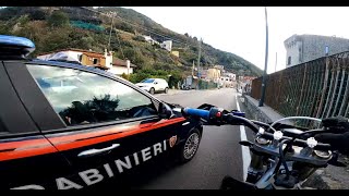 NON IMPENNATE DAVANTI AI CARABINIERI