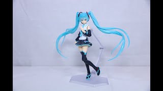 『おもちゃの国アリス』 #1999 「figma 初音ミク V4 CHINESEの紹介」