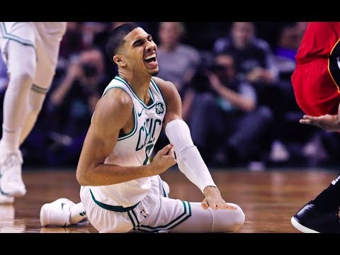 Jayson Tatum Injury: Boston Celtics Rookie Reacts To Dislocated Finger ...