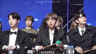 190105 GDA Wanna One Park Jihoon Singing along Roy Kim's Performance