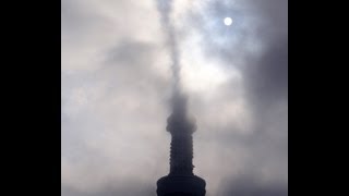 東京スカイツリー　不思議な現象　アンテナ曲がる！？　ＵＦＯ？