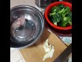 Masak untuk nenek yang aku jaga # Singapura