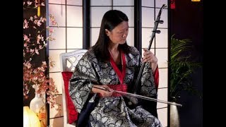 Stunning Erhu Player