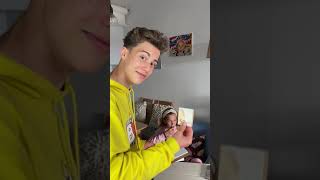 Un reto para desafiar a tus amigos/Mika Sofi/ Trucos Para La Vida #shorts