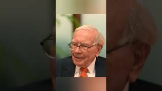Warren Buffett: All I have in my wallet is $400 - Investment Tips #Shorts