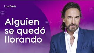 Los Bukis - Alguien se quedó llorando | Lyric video