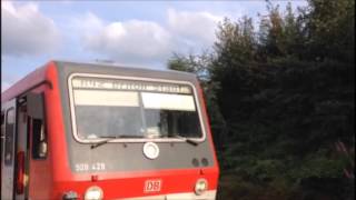 BR 628 vertrekt van station Willingen+aankomst andere richting