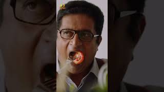 ఏ గ్రహం నుంచి వచ్చారే మీరంతా 🤦‍♂️ | Race Gurram Movie Scenes | Allu Arjun | #YTShorts | #Shorts