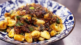 【ガリハラ】にんにく麻婆焼きそば　Super garlic mapo with fried noodles. 身体中から湧き出るソーシャルディスタンスの根源。