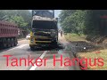 Tanker on fire 🔥 Hiway Karak kuantan 1:15pm 11/10/21 KM 66