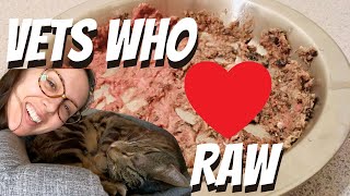 Raw Diet is GOLD STANDARD for Cats and Dogs According to These Holistic Vets | Show This to Your Vet