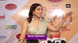Watch: Arjun Kapoor goofs around with Bhumi Pednekar