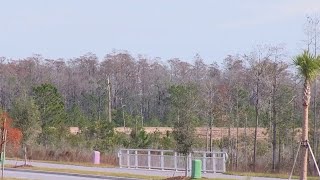 Residents of southeast Orlando neighborhood concerned about proposed cell tower