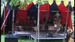 Ciaaattt...Baris dance, Saling Asah at Wereldfeest Bokrijk  2011