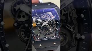 時計のムーブメント内の歯車が回転します #RichardMille