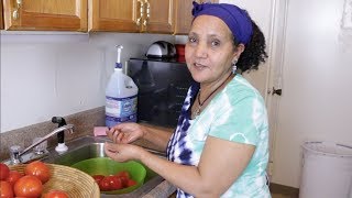 Ethiopian Food/Cooking - How to Make Tomato Sauce - የቲማቲም ቁሌት አሰራር