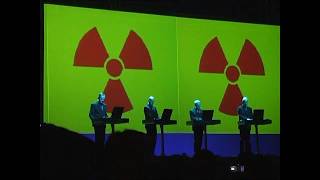 Kraftwerk Live 8/19/2006 Pardubice Závodiště