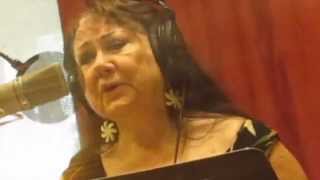 Kumu Kea sings \