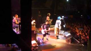 NOFX - Linoleum (Barcelona, Razzmatazz, 19/04/2011)