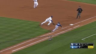 SD@LAD: Adrian dives to tag Spangenberg out at first