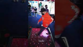 DANCERUSH Stardom - Nightlife