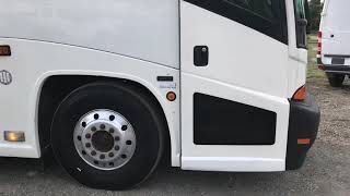 Lewis Motor Company - 2007 MCI J4500 Motor Coach Bus for sale on eBay!