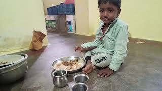 today morning 🌻 chapati chicken 🍗 kulambu sapadu , family eating 17th january 2025