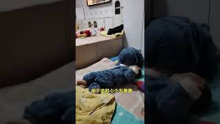 #萌娃 #萌娃搞笑日常 兄弟俩的快乐时光😀 #兄妹俩的日常生活#shorts