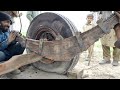 axle and wheel broken due to most dangerous truck road accident