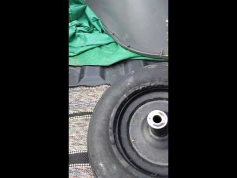 Tubeless wheelbarrow tire repair Tubeless wheelbarrow tire repair