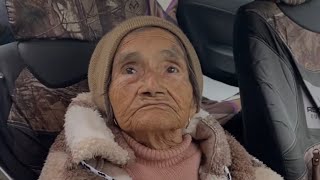 La Abuelita