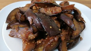 Adobong talong