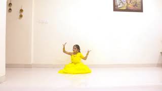 Baby Girl Dancing on Kanha Soja Zara | Soja Zara - Bahubali 2 | Dance Cover Small Girl 7 years | 🤗🤩😘