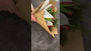 Christmas bouquet How to pack a bouquet of flowers how to make flower bouquet stand #trending #diy