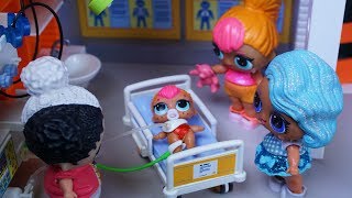 LOL SURPRISE DOLLS Lil Sister Goes To The Hospital!