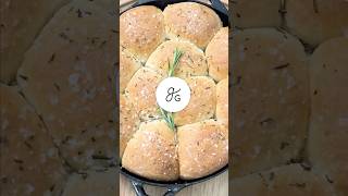 🥖🦃 How To Make #thanksgiving dinner rolls guests will GOBBLE right up! Full #recipe link in our bio!