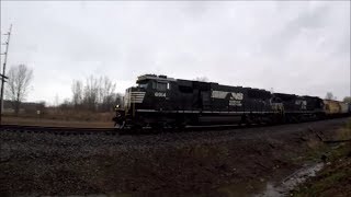 SD60E Leads NS 15M + CSX Intermodal Train