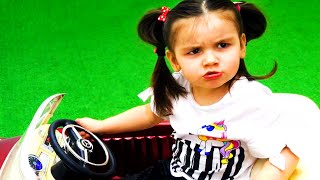 We are in the Car Wheels On The Bus Song Nursery Rhymes & Kids Songs by Dominika
